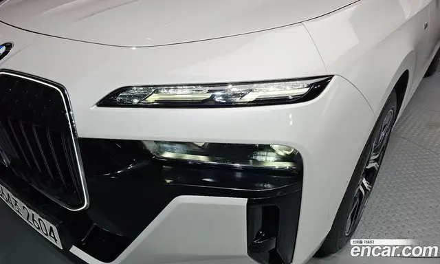 BMW 7 серия 2022 3.0 автомат (гидро), миниатюра 8 BMW 7 серия 2022 3.0 автомат (гидро), миниатюра 8