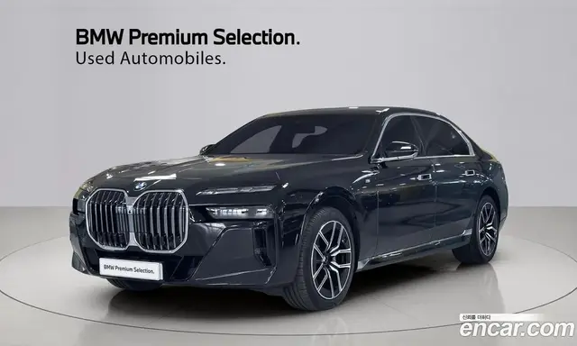 BMW 7 серия, 2025, 14 021 км