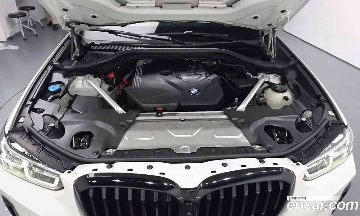 BMW X3 2024 2.0 автомат (гидро), фото 6