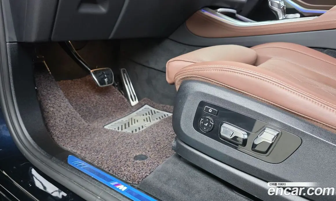 BMW X5 2022 3.0 автомат (гидро), фото 22