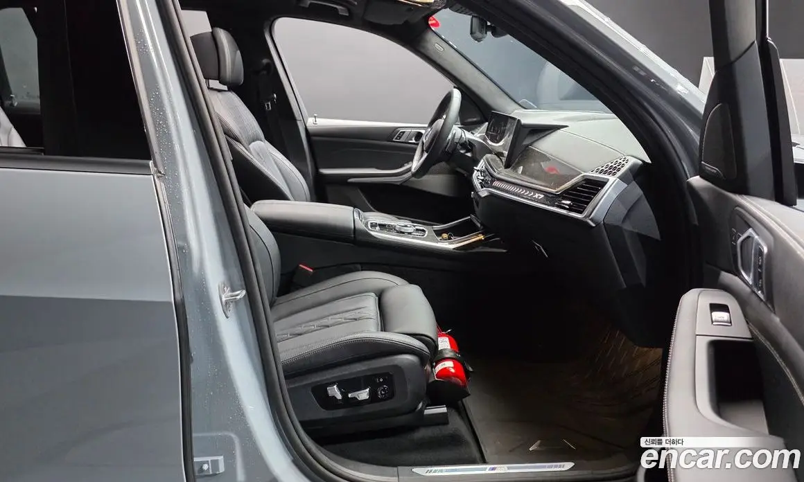 BMW X7 2025 3.0 автомат (гидро), фото 16 BMW X7 2025 3.0 автомат (гидро), фото 16