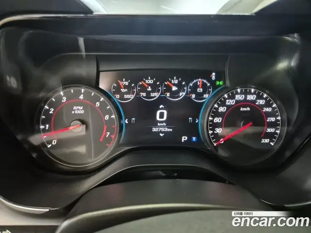 Chevrolet Camaro 2016 6.2 автомат (гидро), миниатюра 6