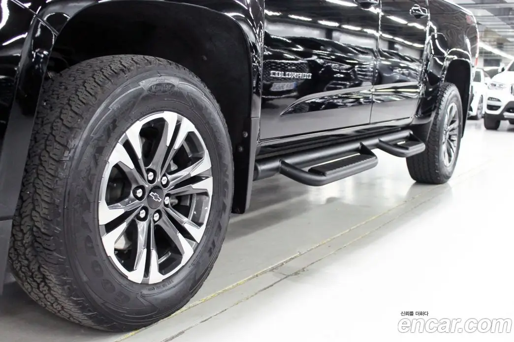 Chevrolet Colorado 2021 3.6 автомат (гидро), фото 20
