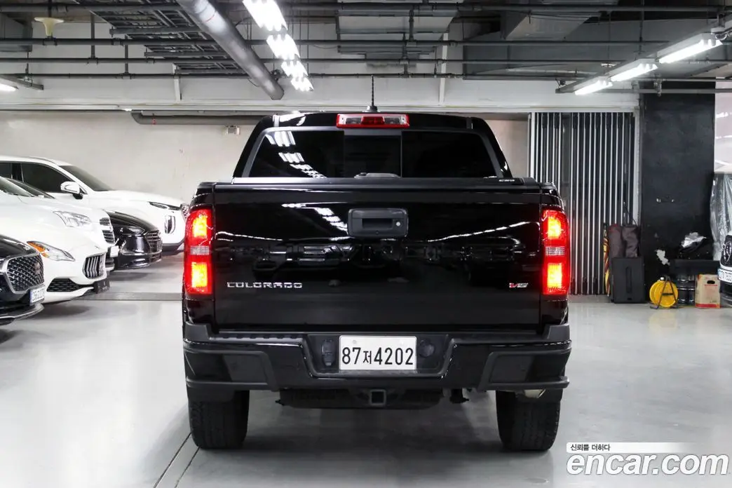 Chevrolet Colorado 2021 3.6 автомат (гидро), фото 5