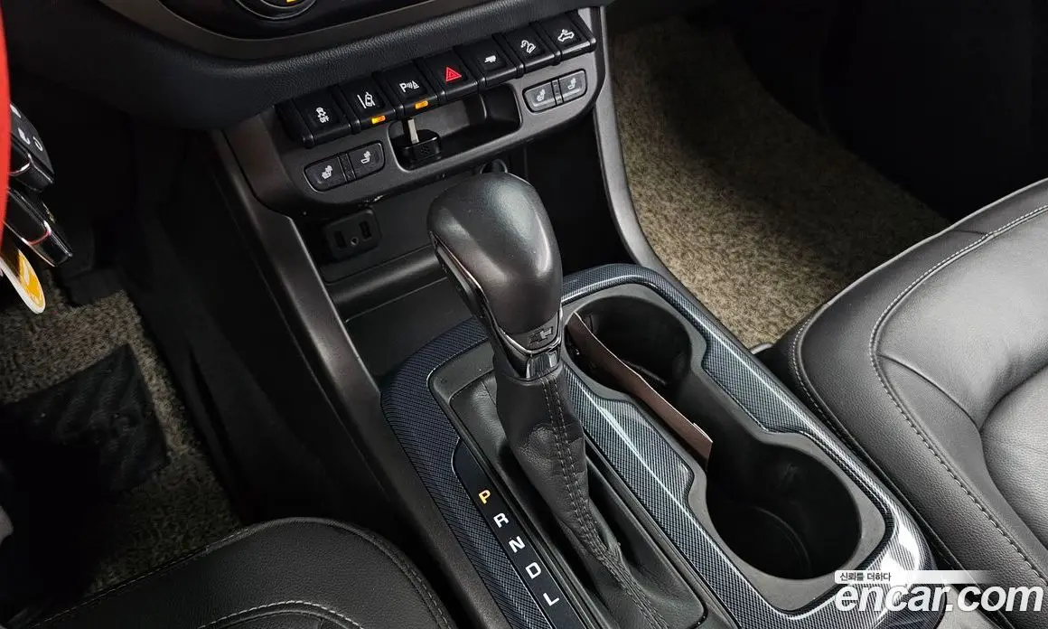 Chevrolet Colorado 2022 3.6 автомат (гидро), фото 12