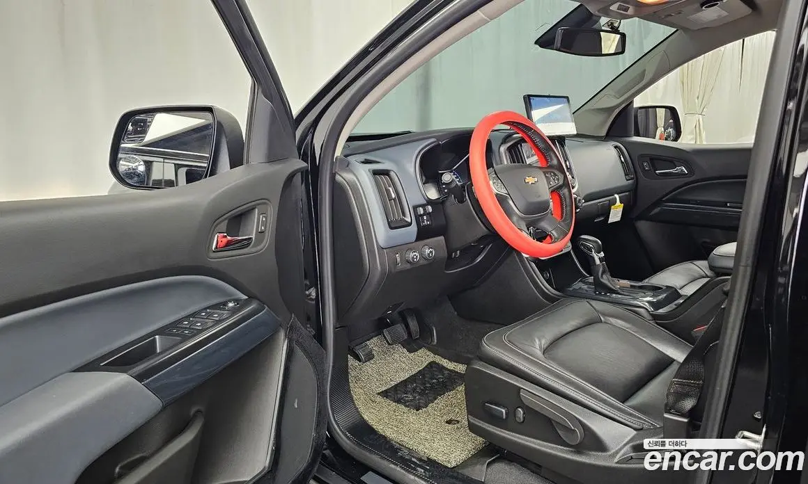 Chevrolet Colorado 2022 3.6 автомат (гидро), фото 13