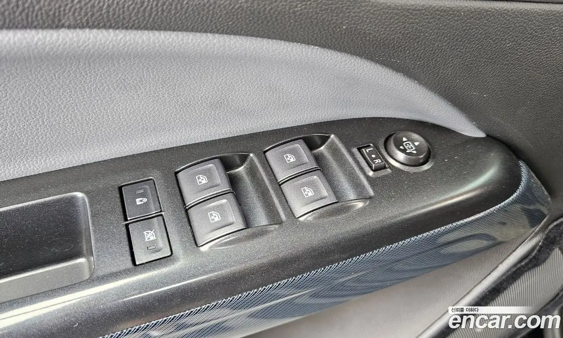Chevrolet Colorado 2022 3.6 автомат (гидро), фото 29