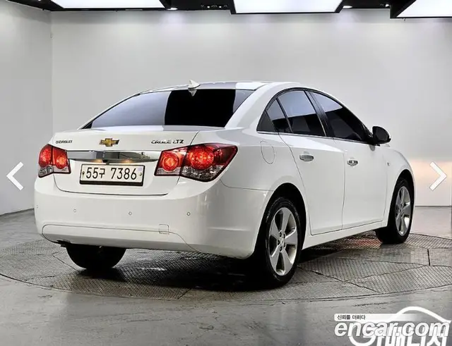Chevrolet Cruze 2011 1.8 автомат (гидро), миниатюра 4 Chevrolet Cruze 2011 1.8 автомат (гидро), миниатюра 4