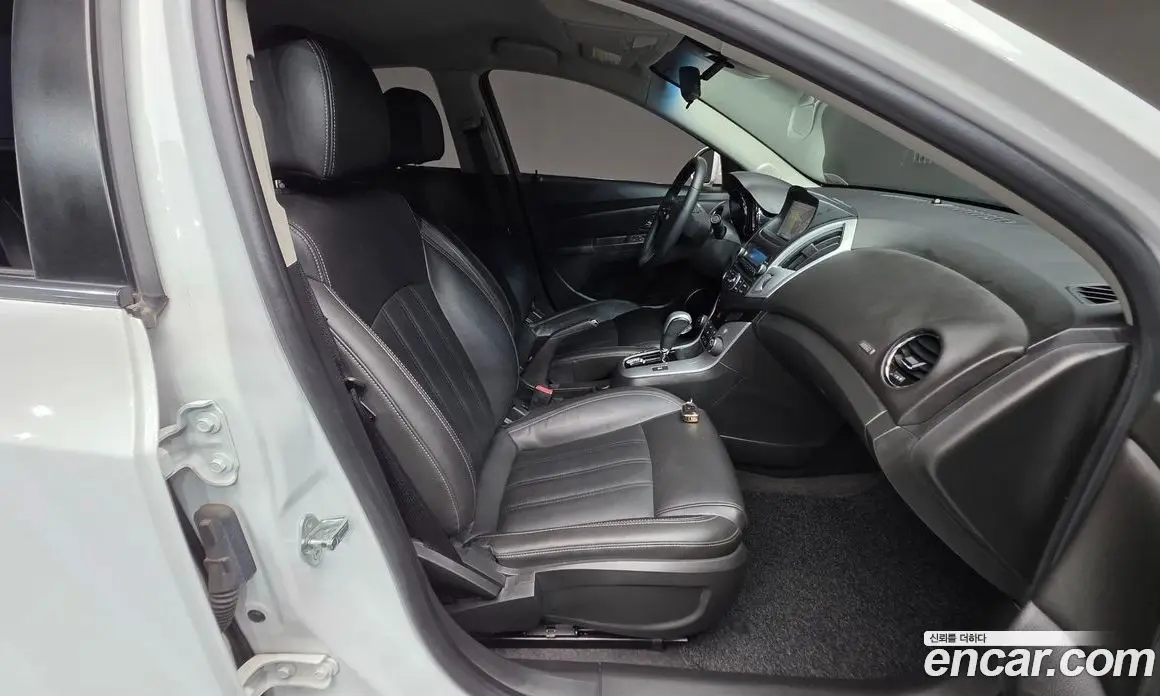 Chevrolet Cruze 2012 2.0 автомат (гидро), фото 16