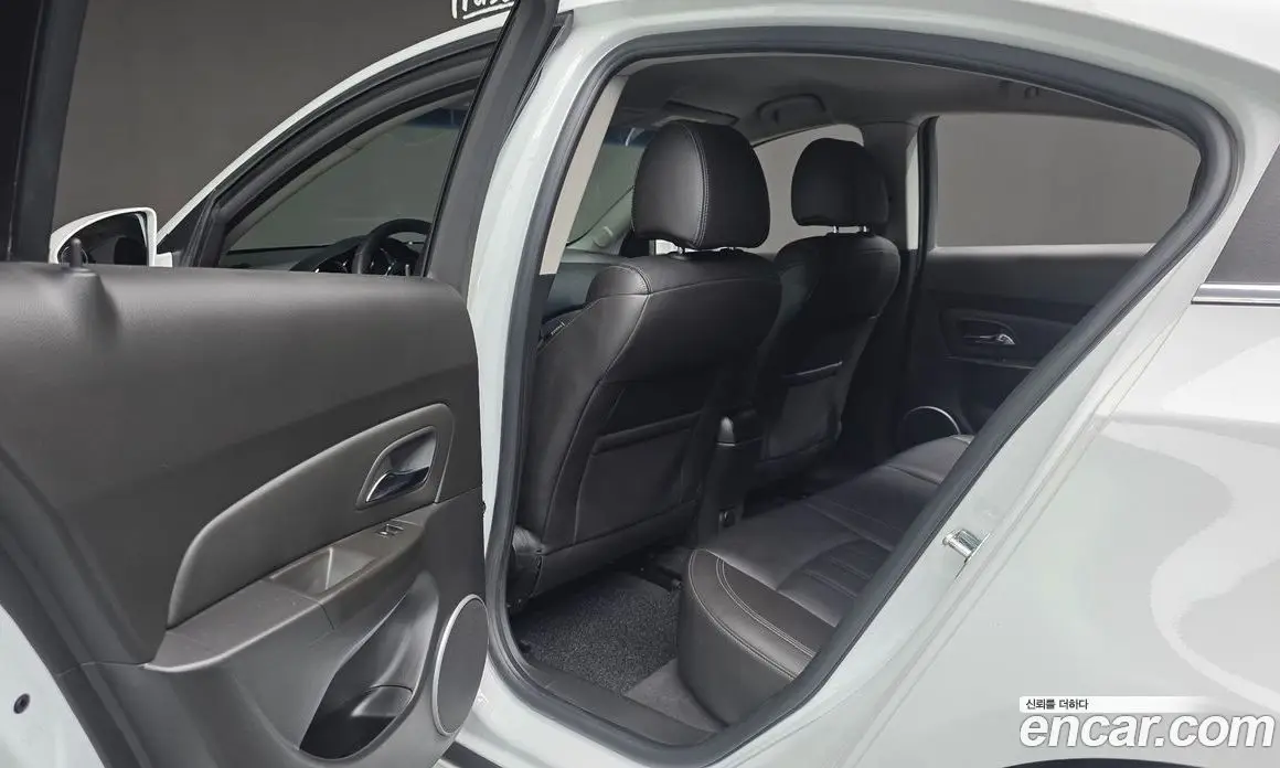 Chevrolet Cruze 2012 2.0 автомат (гидро), фото 23