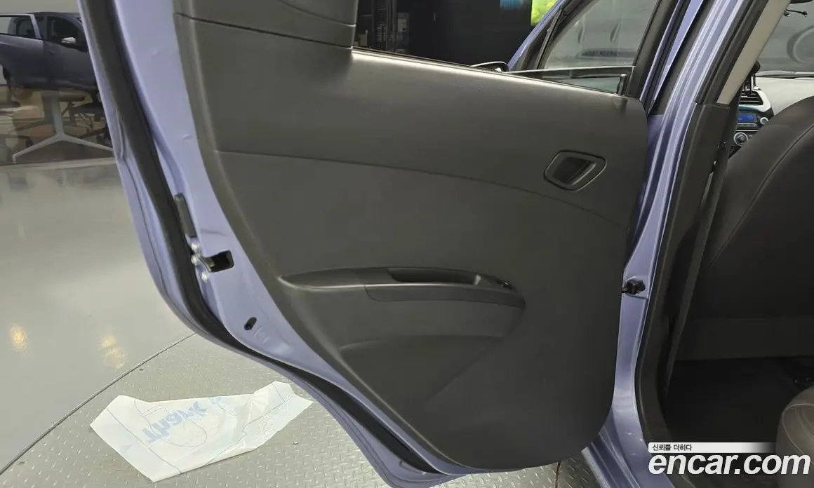 Chevrolet Spark 2014 1.0 автомат (гидро), фото 14