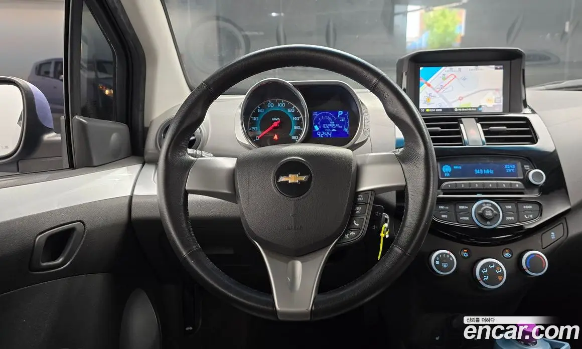 Chevrolet Spark 2014 1.0 автомат (гидро), фото 17