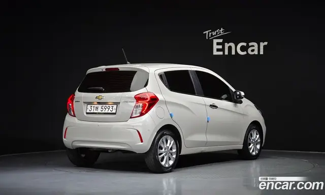 Chevrolet Spark 2019 1.0 автомат (гидро), миниатюра 2