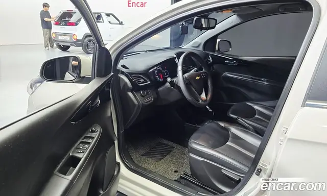 Chevrolet Spark 2019 1.0 автомат (гидро), миниатюра 10