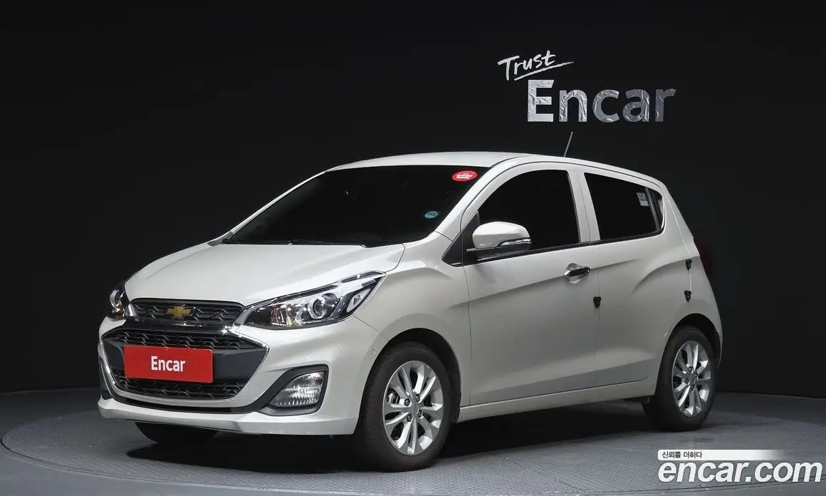 Chevrolet Spark 2020 1.0 автомат (гидро), фото 1 Chevrolet Spark 2020 1.0 автомат (гидро), фото 1