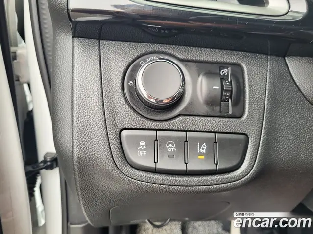 Chevrolet Spark 2022 1.0 автомат (гидро), миниатюра 12