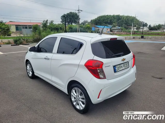 Chevrolet Spark 2022 1.0 автомат (гидро), миниатюра 6