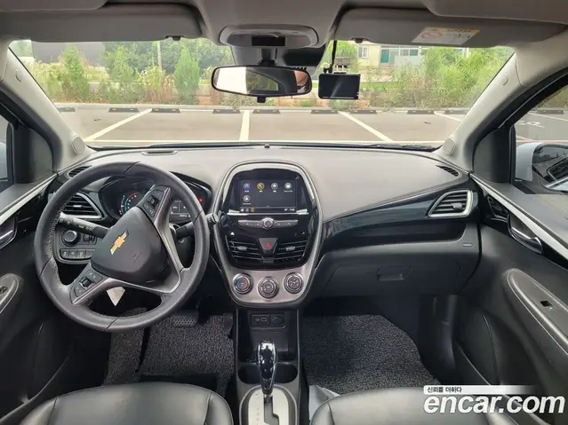 Chevrolet Spark 2022 1.0 автомат (гидро), миниатюра 8