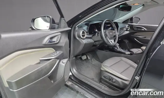 Chevrolet Trax 2023 1.2 автомат (гидро), миниатюра 10 Chevrolet Trax 2023 1.2 автомат (гидро), миниатюра 10