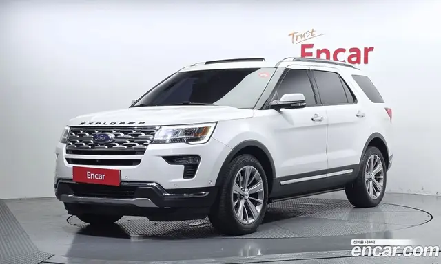 Ford Explorer 2018 2.3 автомат (гидро), миниатюра 1 Ford Explorer 2018 2.3 автомат (гидро), миниатюра 1