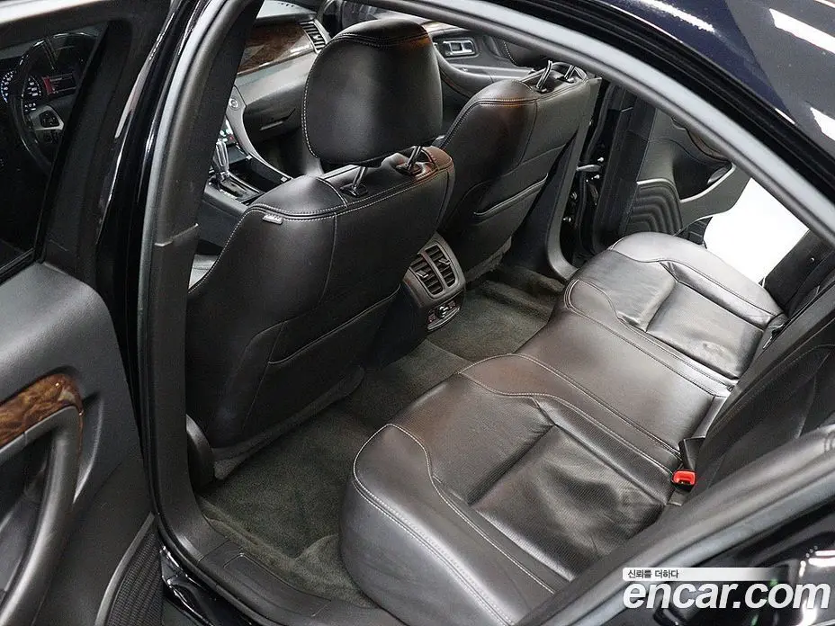 Ford Taurus 2016 2.0 автомат (гидро), фото 14 Ford Taurus 2016 2.0 автомат (гидро), фото 14