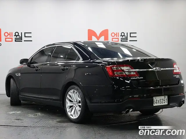 Ford Taurus 2016 2.0 автомат (гидро), миниатюра 4 Ford Taurus 2016 2.0 автомат (гидро), миниатюра 4