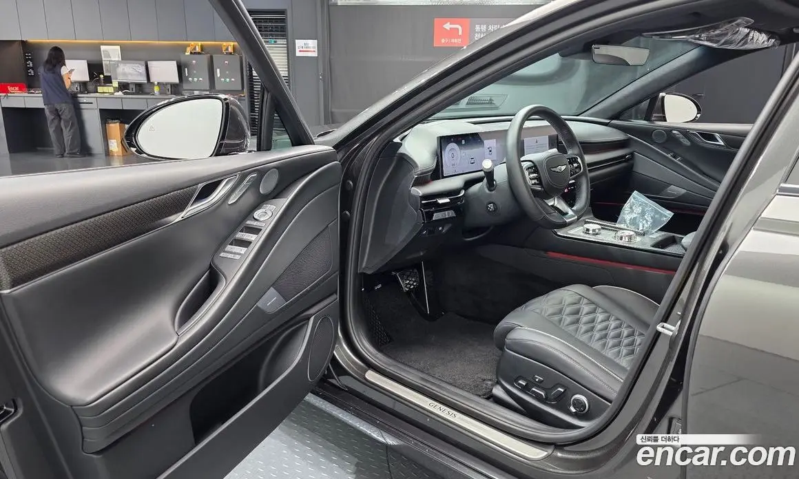 Genesis G80 2025 2.5 автомат (гидро), фото 12 Genesis G80 2025 2.5 автомат (гидро), фото 12