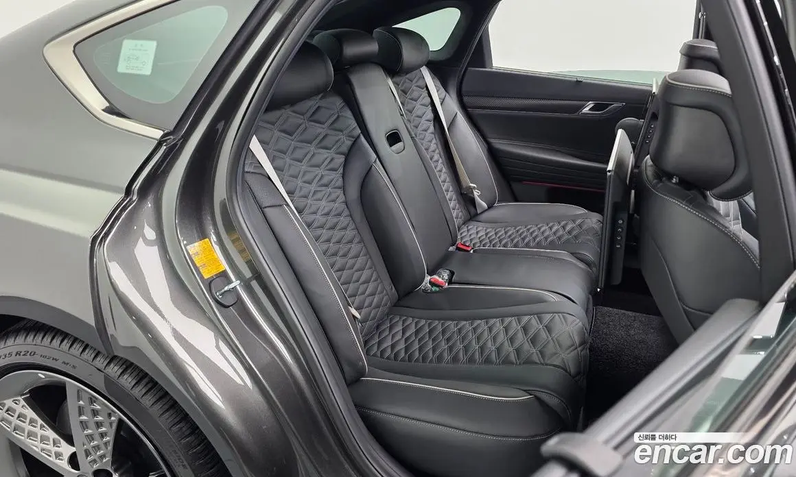 Genesis G80 2025 2.5 автомат (гидро), фото 16 Genesis G80 2025 2.5 автомат (гидро), фото 16