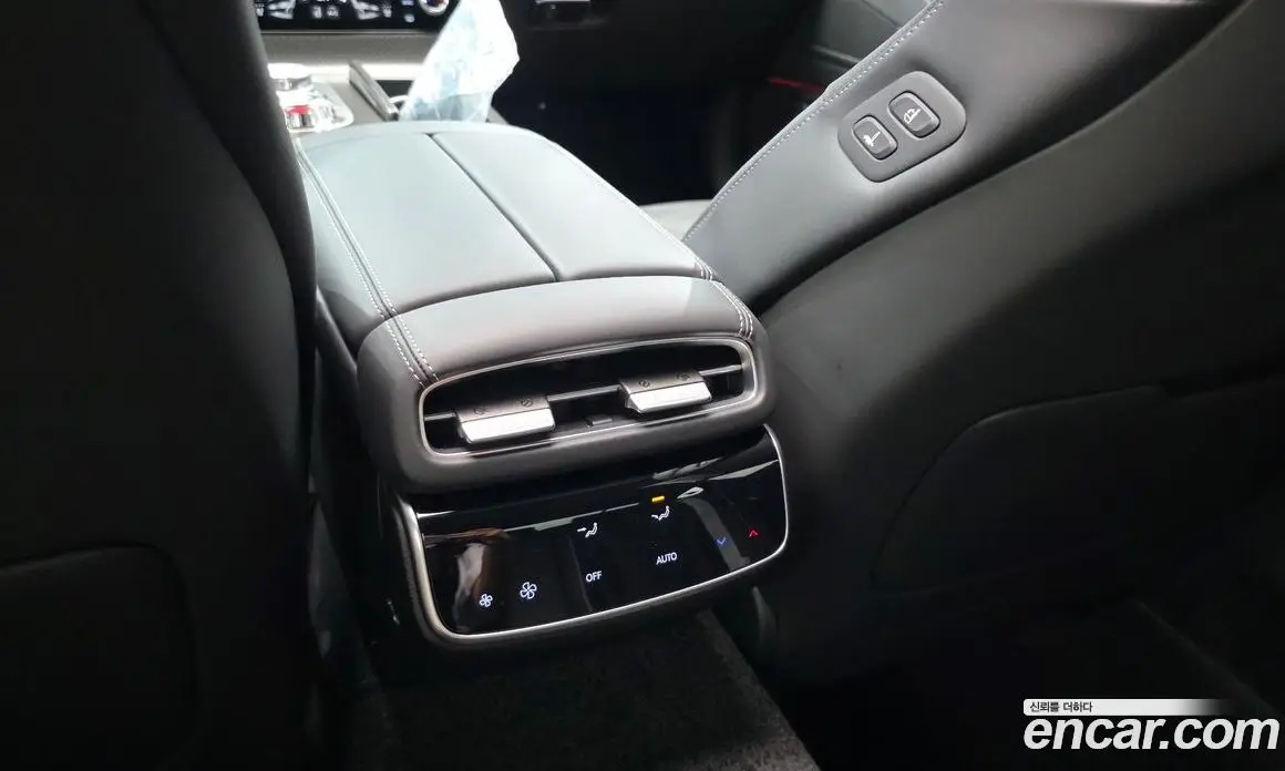 Genesis G80 2025 2.5 автомат (гидро), фото 32 Genesis G80 2025 2.5 автомат (гидро), фото 32