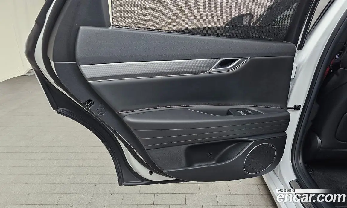 Genesis G80 2025 2.5 автомат (гидро), фото 15 Genesis G80 2025 2.5 автомат (гидро), фото 15