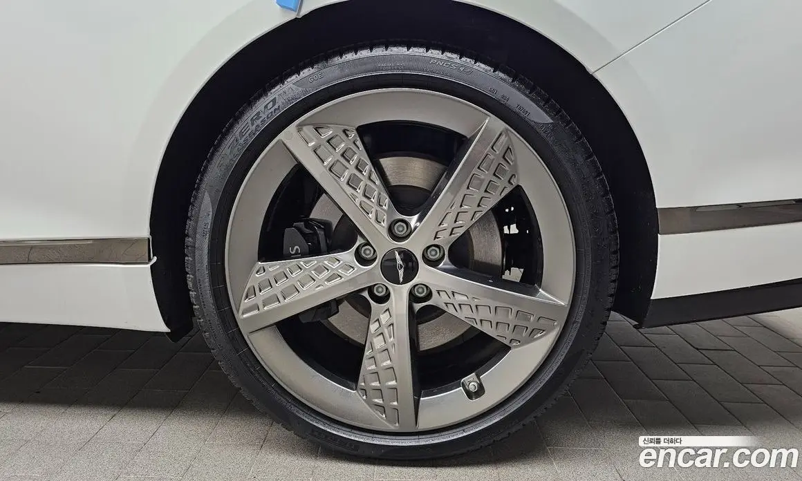 Genesis G80 2025 2.5 автомат (гидро), фото 7 Genesis G80 2025 2.5 автомат (гидро), фото 7