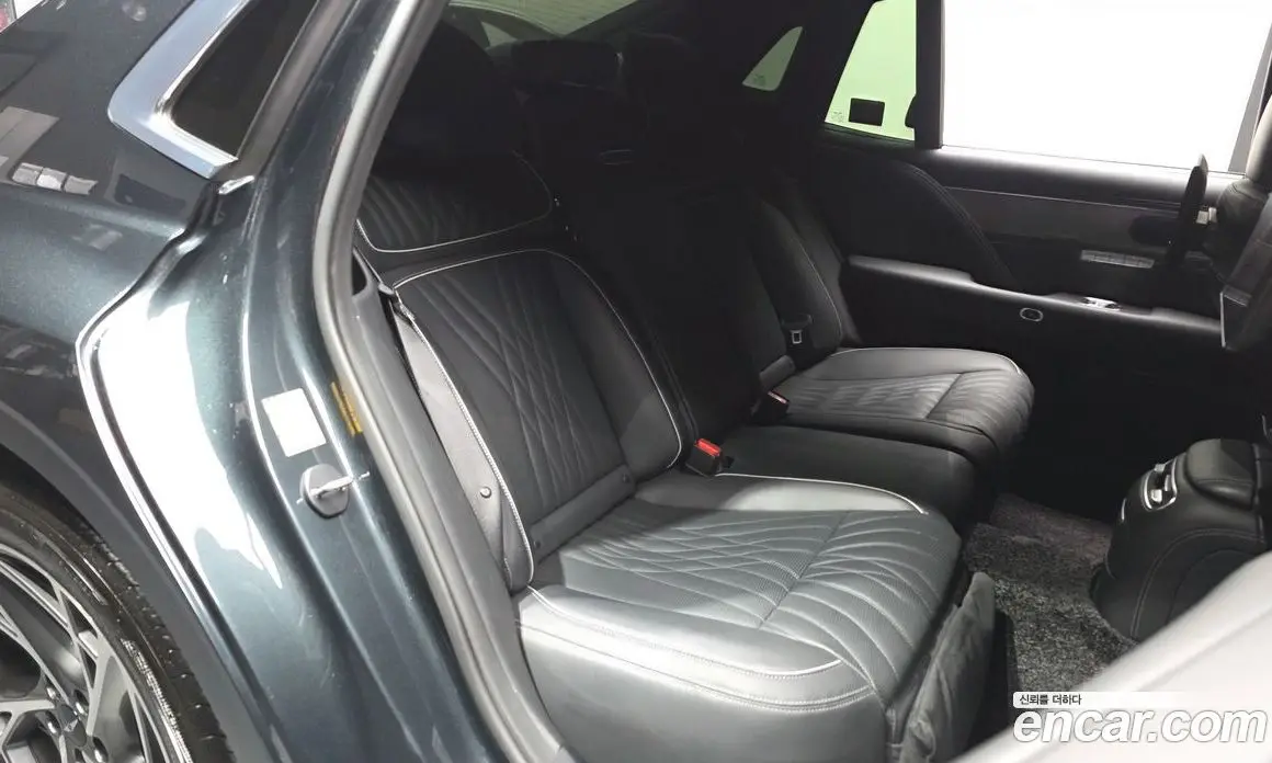 Genesis G90 2024 3.5 автомат (гидро), фото 18 Genesis G90 2024 3.5 автомат (гидро), фото 18
