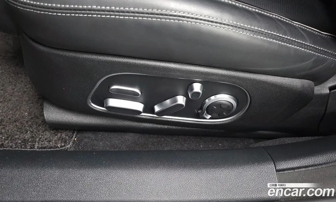 Genesis G90 2024 3.5 автомат (гидро), фото 34 Genesis G90 2024 3.5 автомат (гидро), фото 34