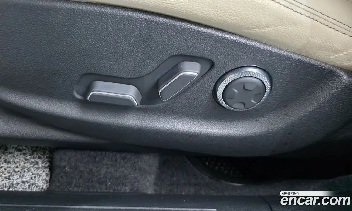 Genesis GV70 2021 2.2 автомат (гидро), фото 31 Genesis GV70 2021 2.2 автомат (гидро), фото 31