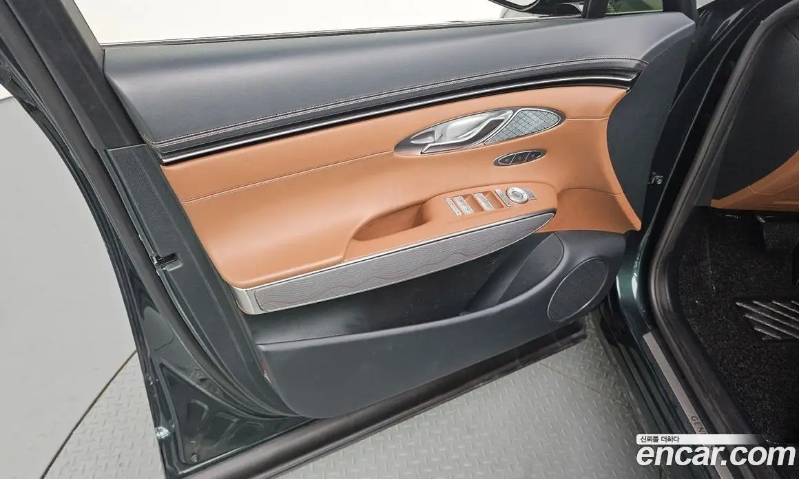 Genesis GV70 2021 2.5 автомат (гидро), фото 13