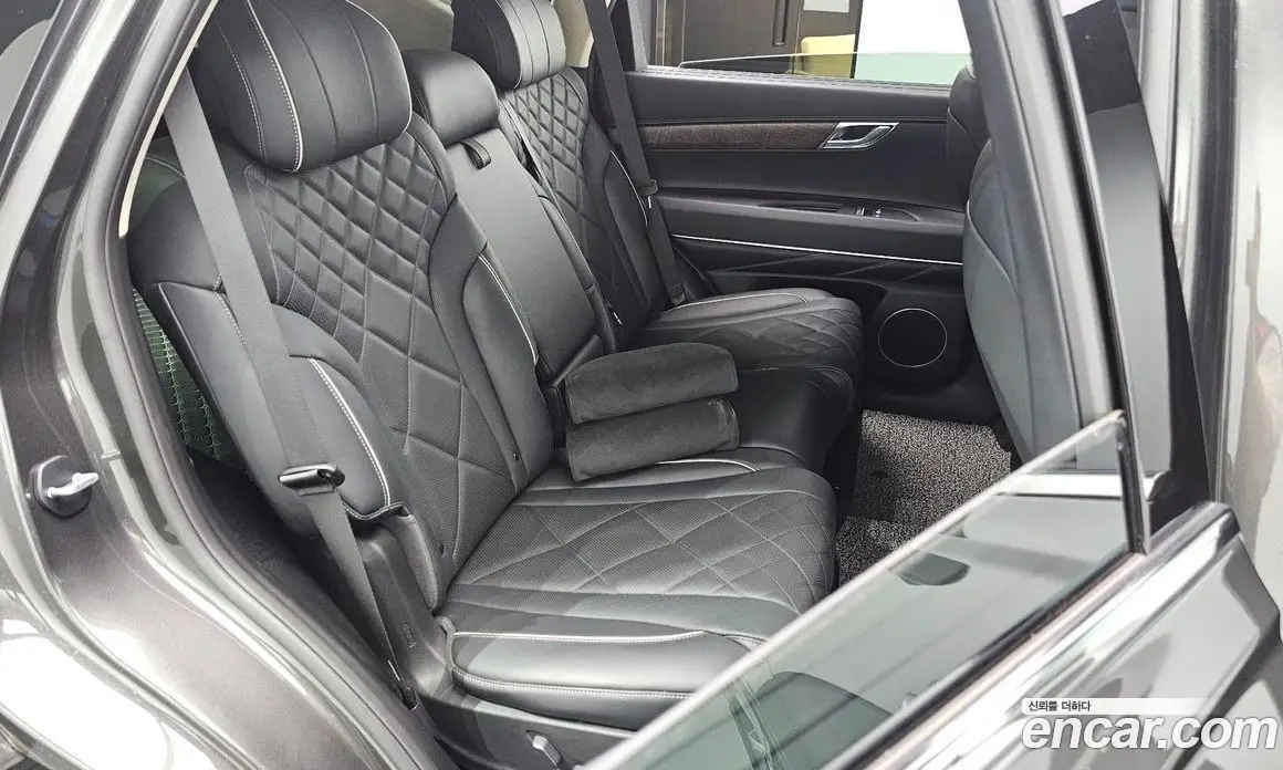 Genesis GV80 2023 3.5 автомат (гидро), фото 16