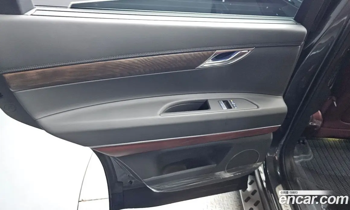 Genesis GV80 2024 2.5 автомат (гидро), фото 14 Genesis GV80 2024 2.5 автомат (гидро), фото 14