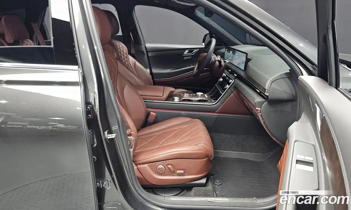 Genesis GV80 2024 2.5 автомат (гидро), фото 15 Genesis GV80 2024 2.5 автомат (гидро), фото 15