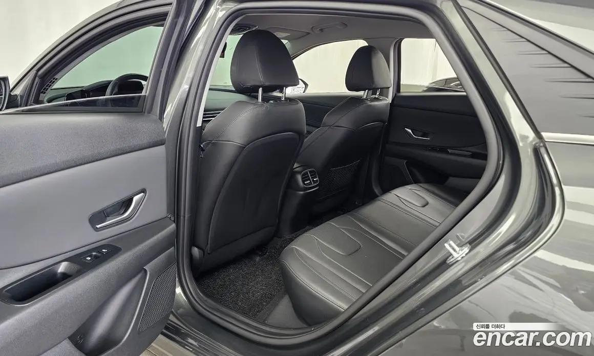 Hyundai Avante 2021 1.6 автомат (гидро), фото 16 Hyundai Avante 2021 1.6 автомат (гидро), фото 16