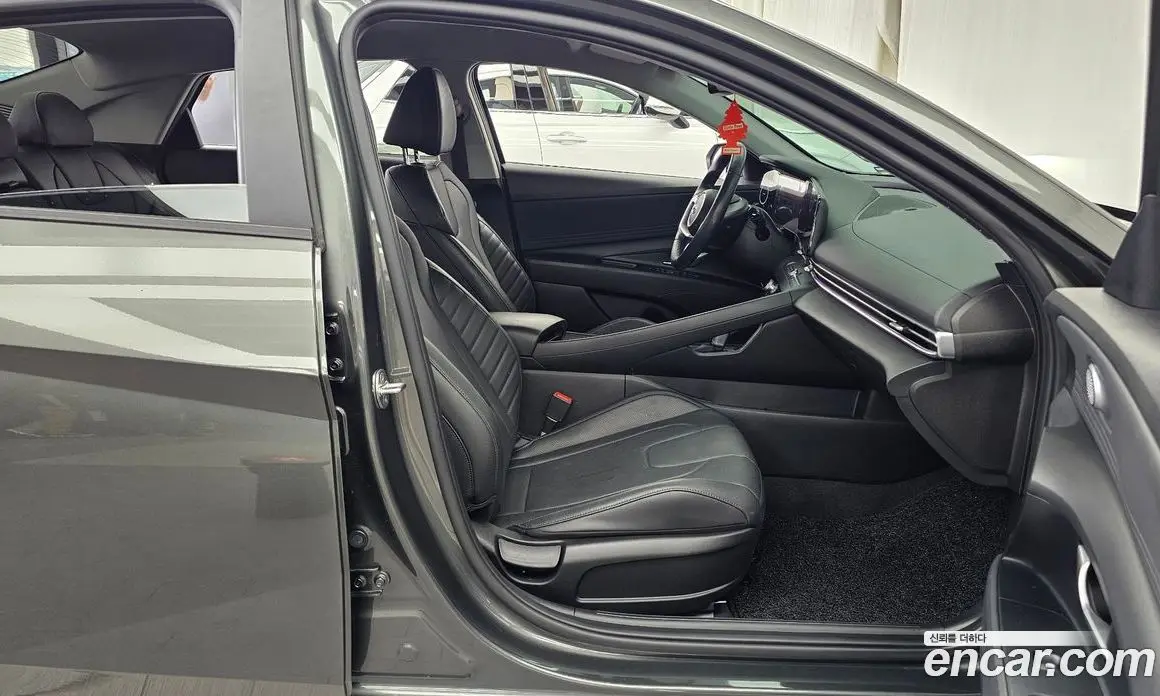 Hyundai Avante 2021 1.6 автомат (гидро), фото 17 Hyundai Avante 2021 1.6 автомат (гидро), фото 17
