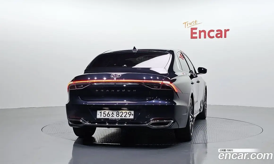 Hyundai Grandeur 2020 3.3 автомат (гидро), фото 4 Hyundai Grandeur 2020 3.3 автомат (гидро), фото 4