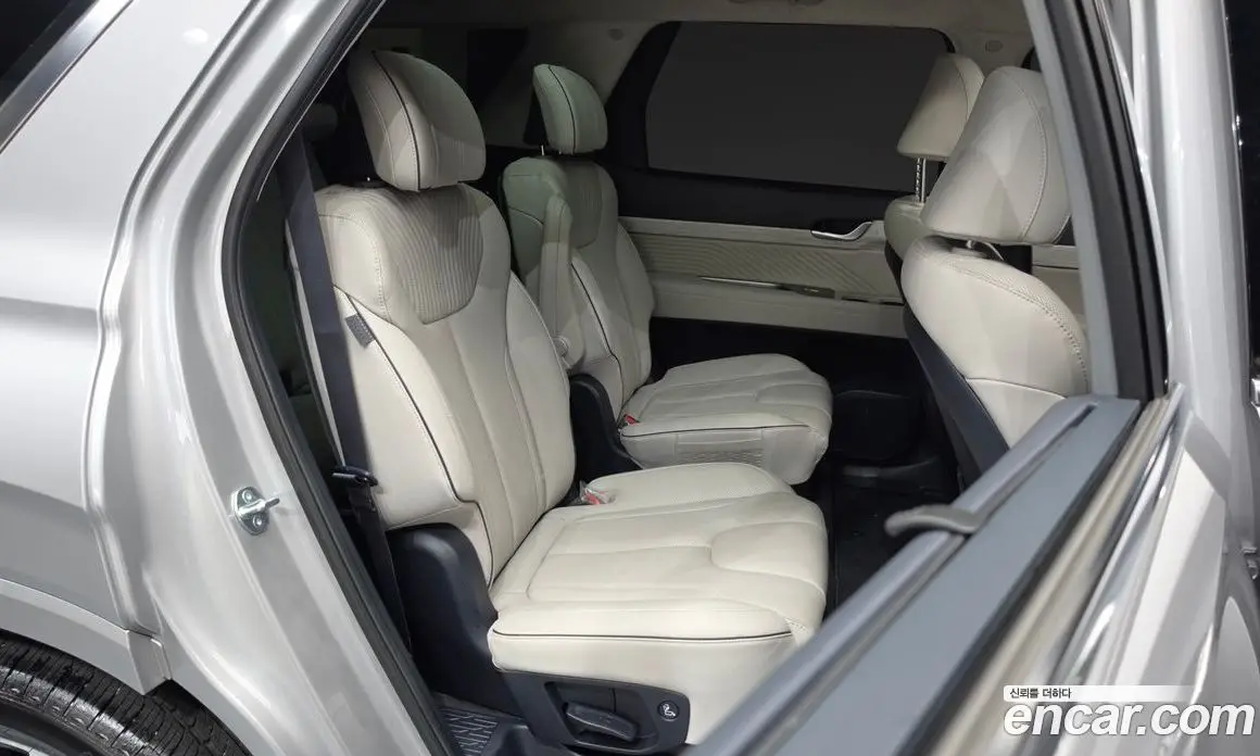 Hyundai Palisade 2024 2.2 автомат (гидро), фото 17 Hyundai Palisade 2024 2.2 автомат (гидро), фото 17