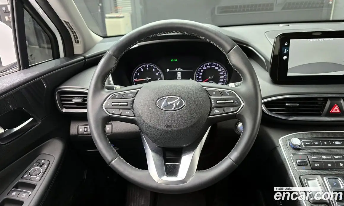 Hyundai Santa Fe 2023 2.5 автомат (гидро), фото 13