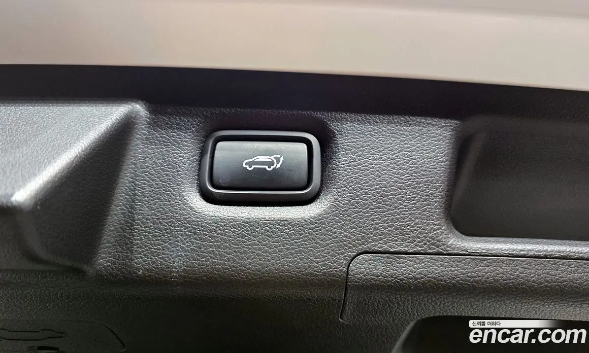 Hyundai Santa Fe 2023 2.5 автомат (гидро), фото 19