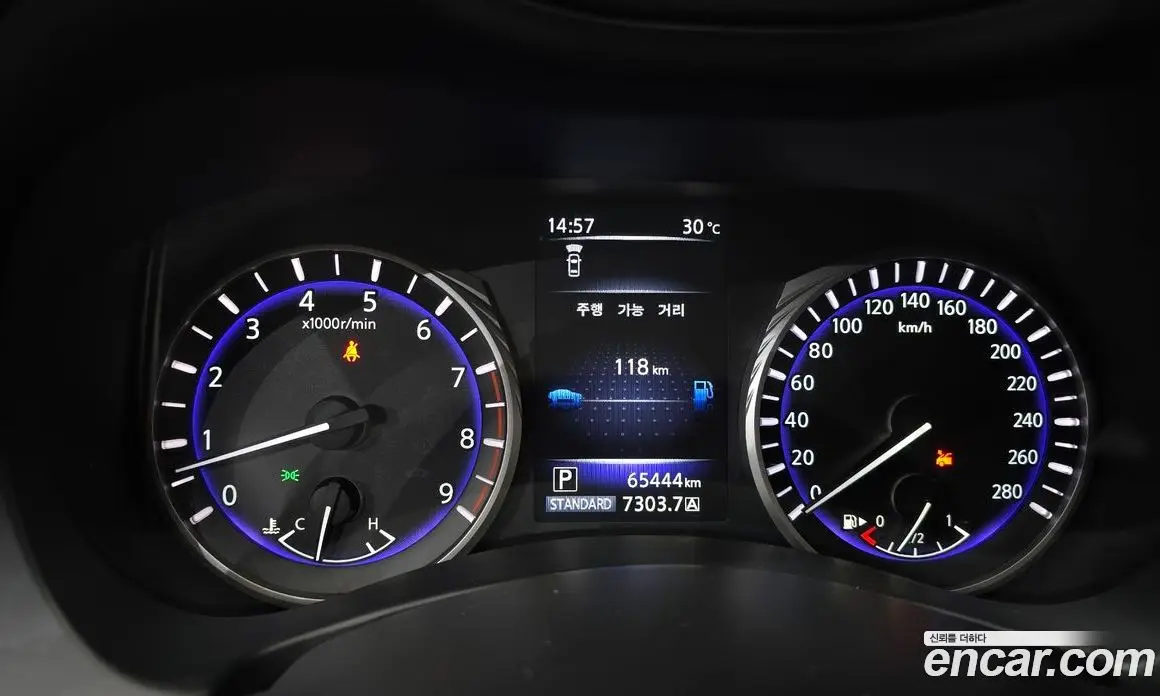 Infiniti Q60 2018 3.0 автомат (гидро), фото 11 Infiniti Q60 2018 3.0 автомат (гидро), фото 11