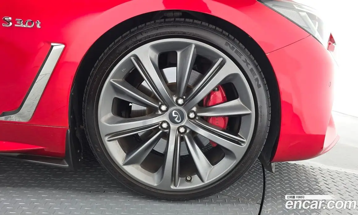 Infiniti Q60 2018 3.0 автомат (гидро), фото 7 Infiniti Q60 2018 3.0 автомат (гидро), фото 7