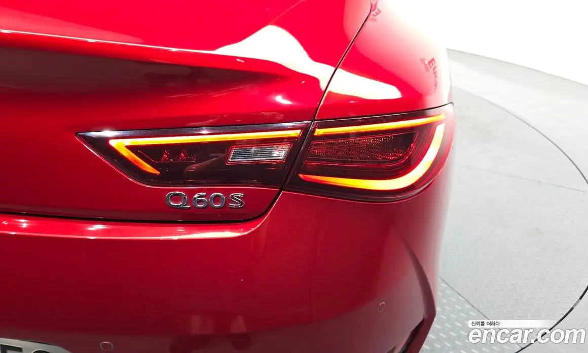 Infiniti Q60 2018 3.0 автомат (гидро), фото 9 Infiniti Q60 2018 3.0 автомат (гидро), фото 9