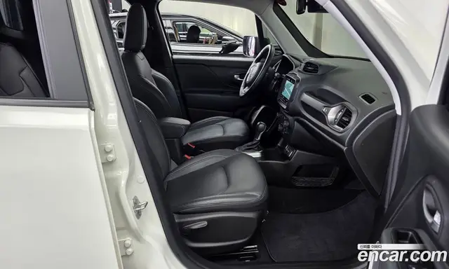 Jeep Renegade 2020 2.4 автомат (гидро), миниатюра 11