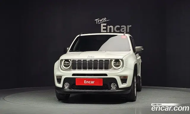 Jeep Renegade 2020 2.4 автомат (гидро), миниатюра 3
