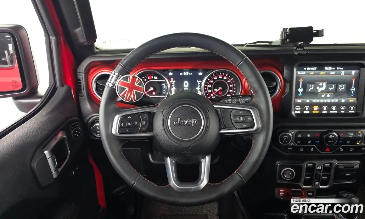 Jeep Wrangler 2018 2.0 автомат (гидро), фото 19 Jeep Wrangler 2018 2.0 автомат (гидро), фото 19